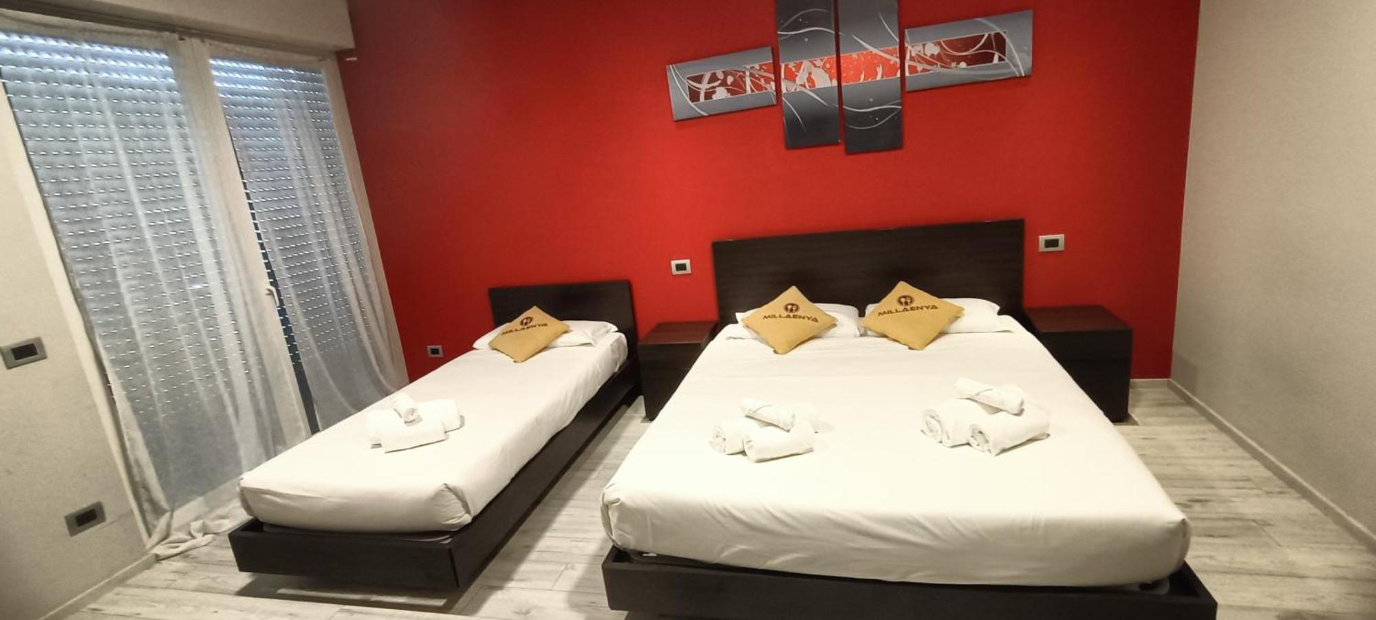 Millaenya Inn Entratico Екстер'єр фото