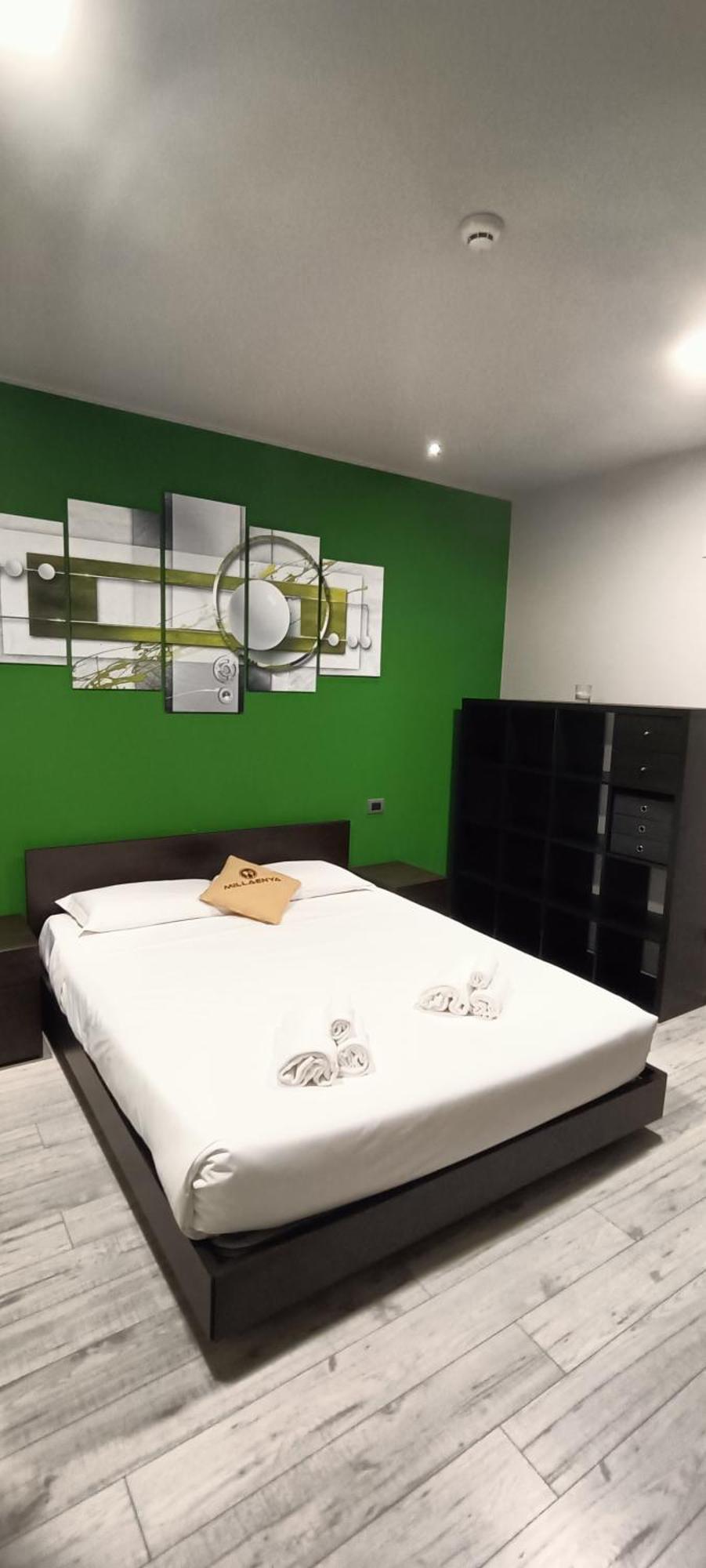 Millaenya Inn Entratico Екстер'єр фото