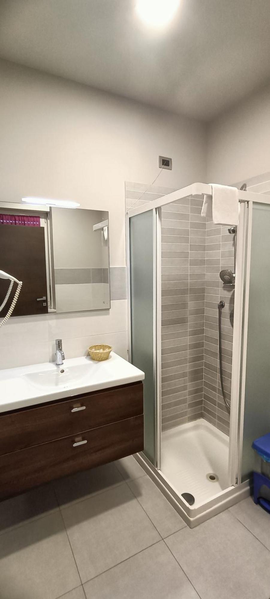Millaenya Inn Entratico Екстер'єр фото