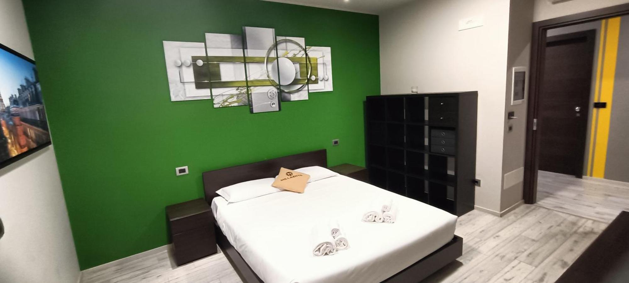 Millaenya Inn Entratico Екстер'єр фото