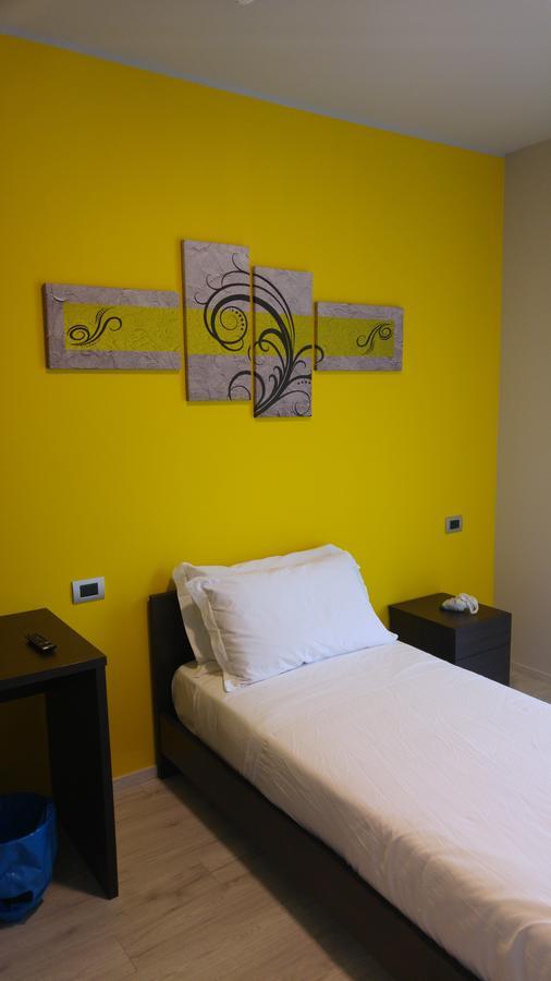 Millaenya Inn Entratico Екстер'єр фото